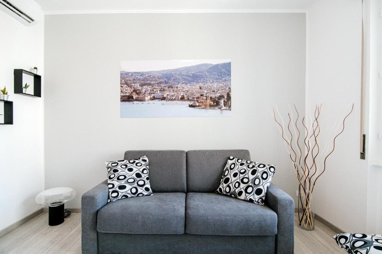 Bright Home - The House Of Travelers 코모 외부 사진